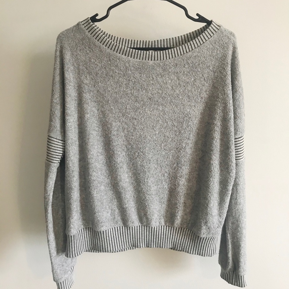 Silence + Noise Comfy Crew Neck Top